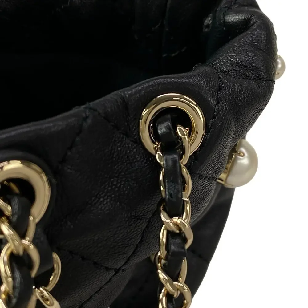 Chanel Matelasse Shoulder Bag AS2518